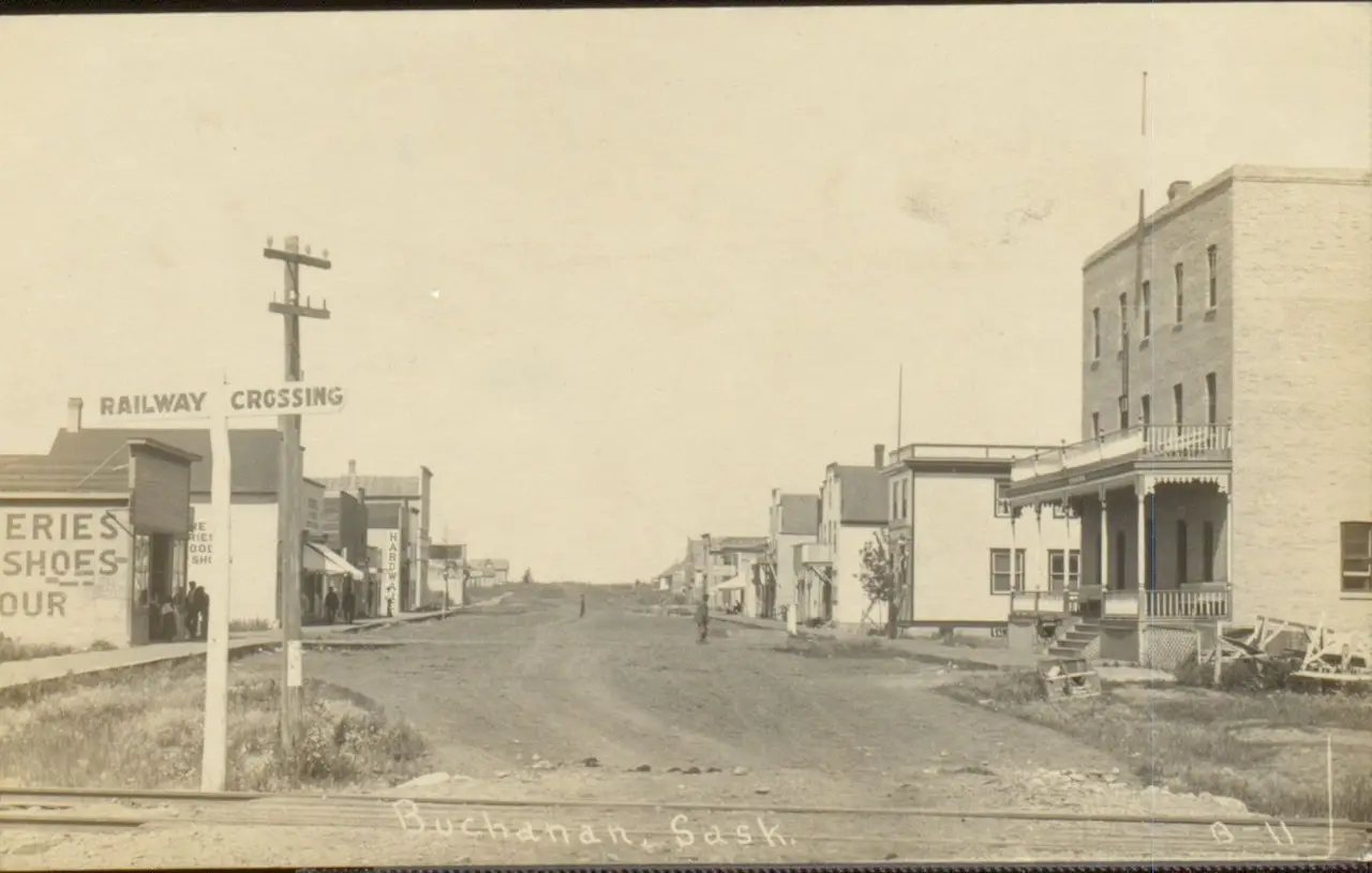 Main Street at the railway crossing, Buchanan, about 1912